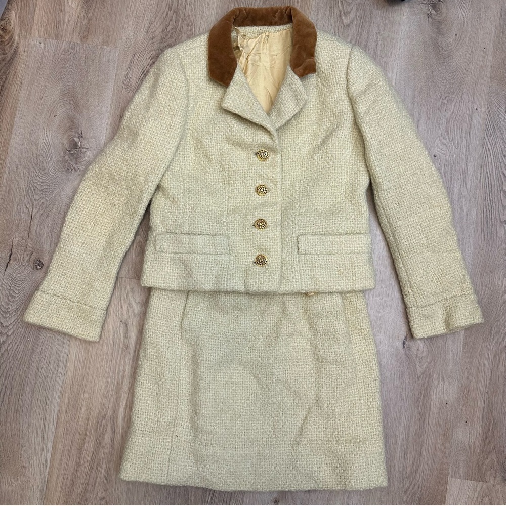 Vintage 1950’s Wool Tweed Jacket and Skirt Set